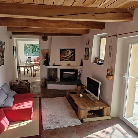 Petit Coin Tranquile Pres De La Vallauris